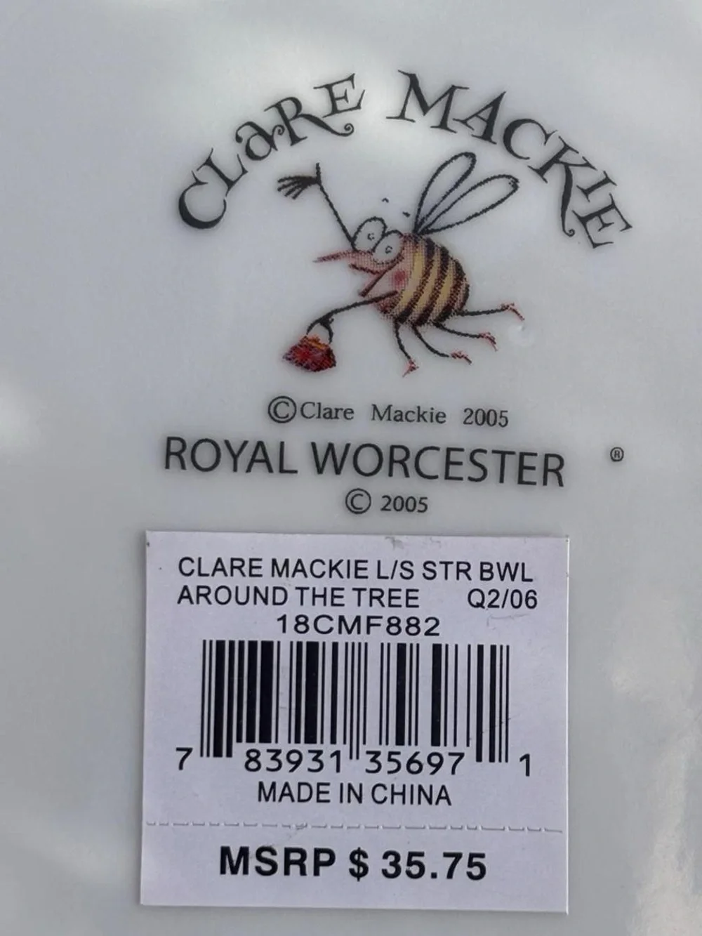 Clare Mackie x Royal Worcester White Star-Shaped Bowl with Festive Tree and Dogs